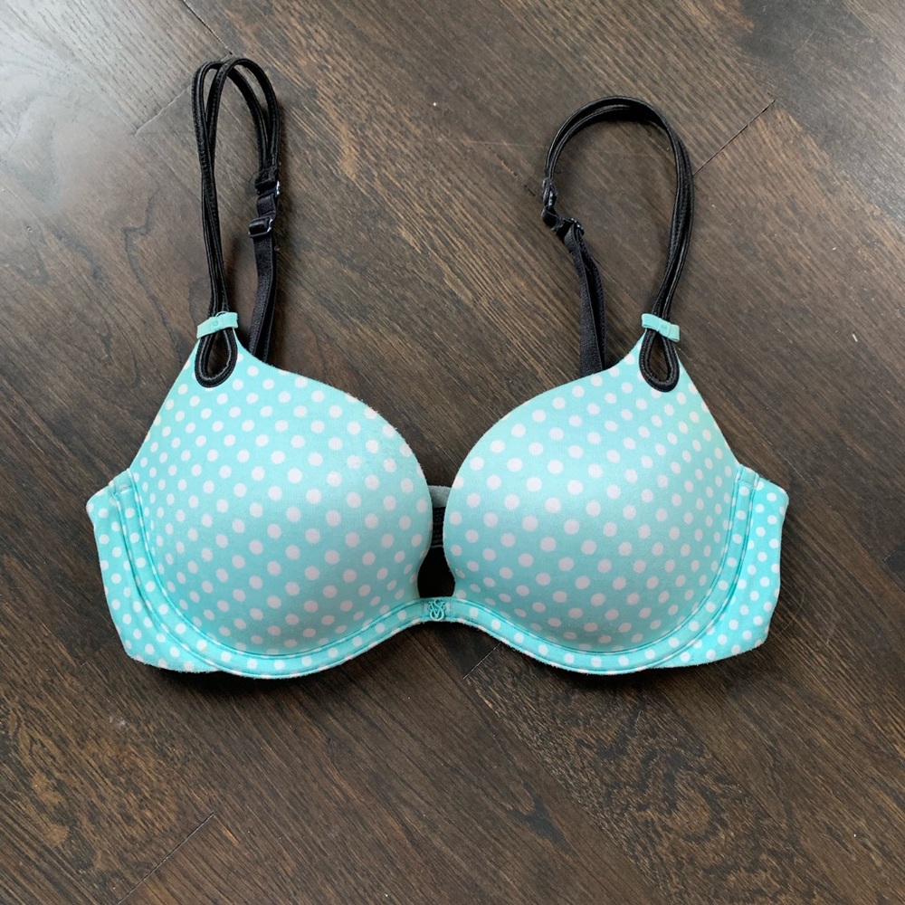 VS “Gorgeous” Bra 32C